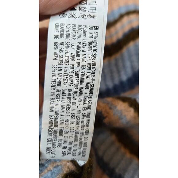 English Factory striped knit tank top crop top size Medium. - Picture 8 of 8